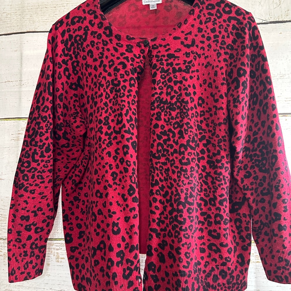 CROFT AND BARROW Red and Black Leopard Print Sweater Cardigan